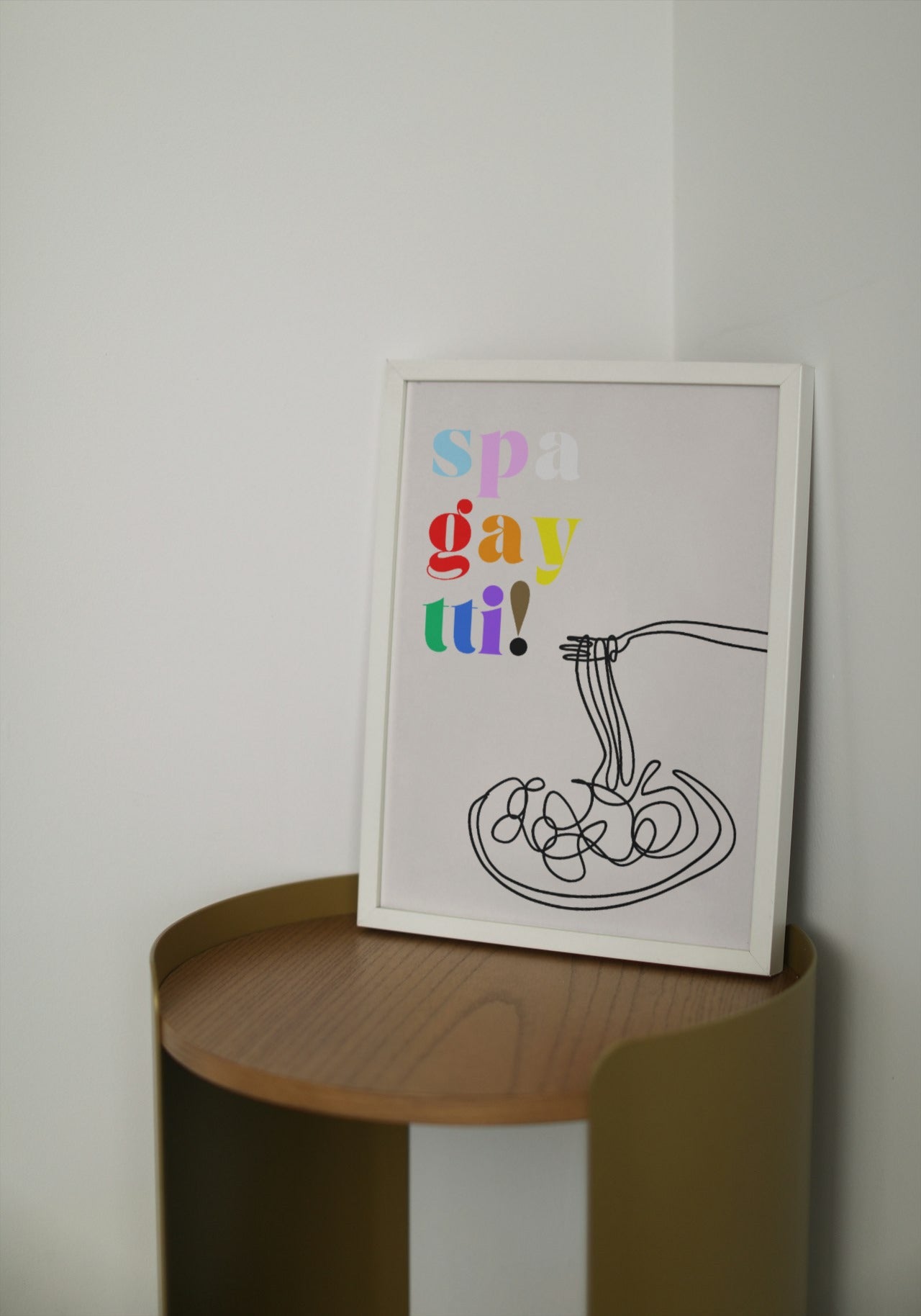 'Spa-gay-tti' print