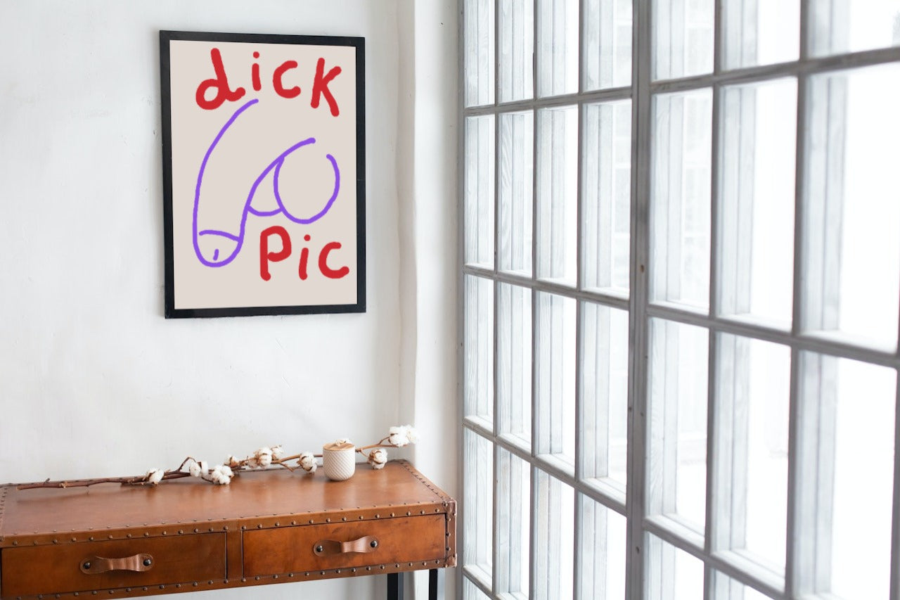 'D!ck Pic' print